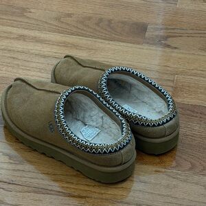 UGG Brown Tasman Slipper
